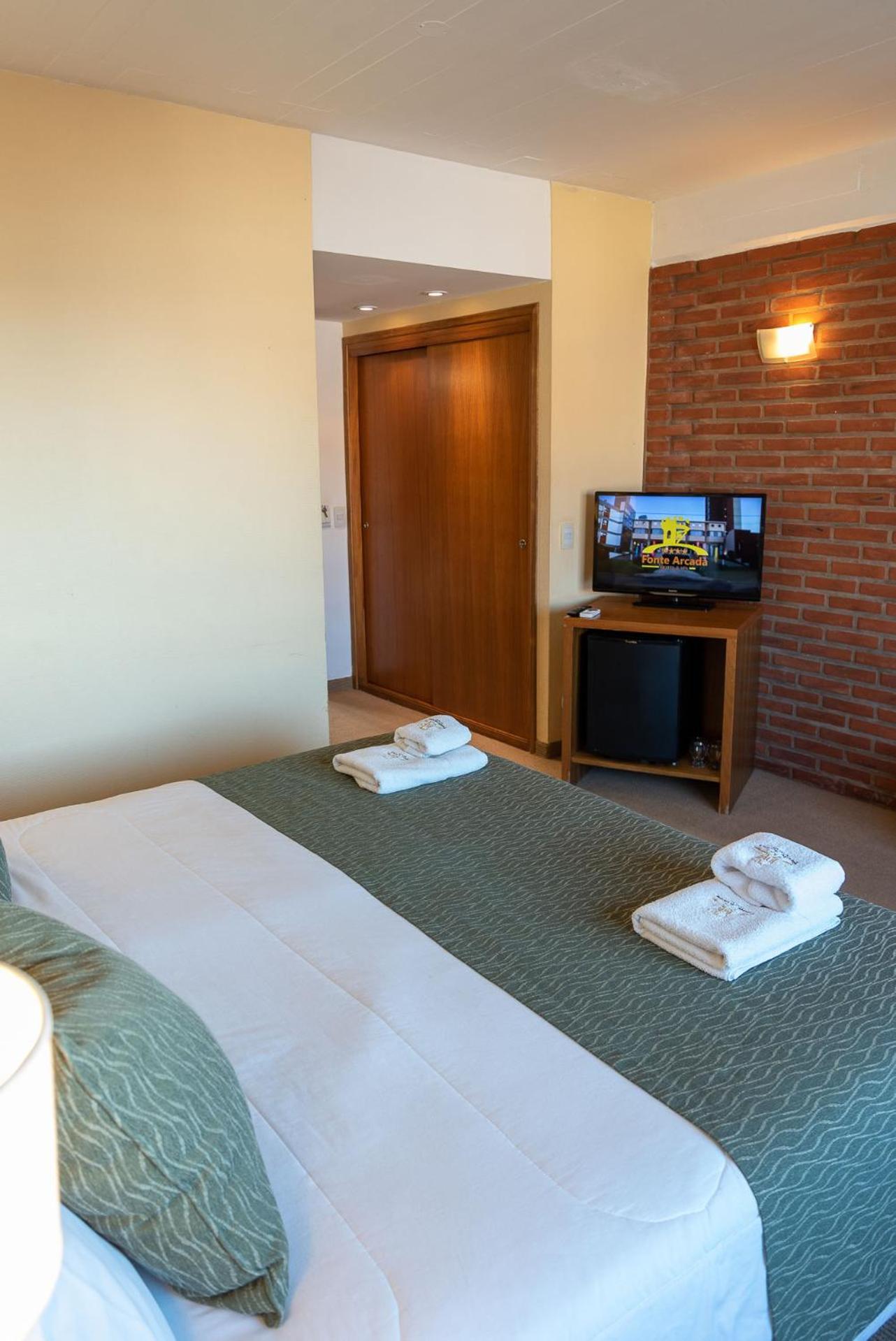 Fonte Arcada Hotell Villa Gesell Rum bild