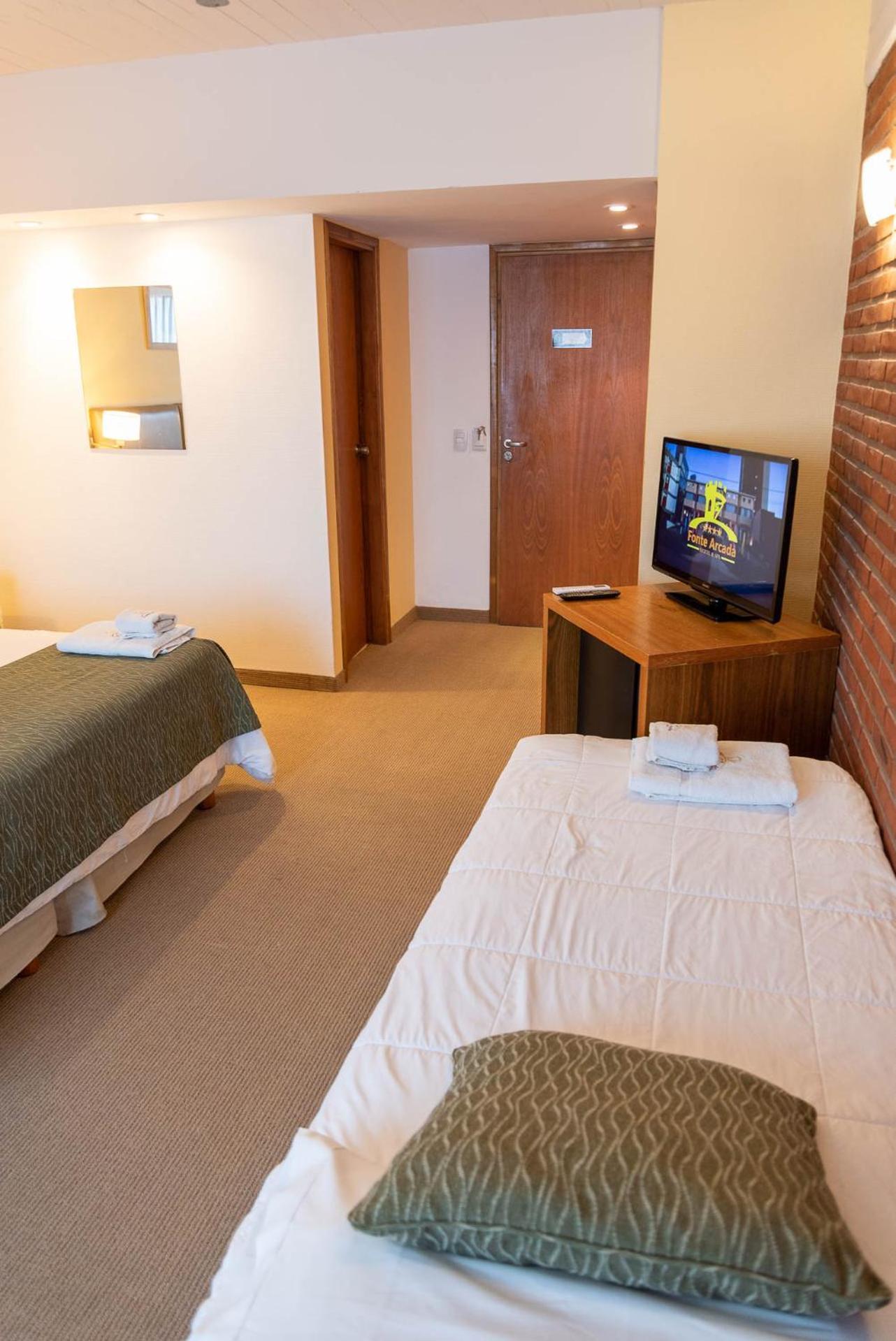 Fonte Arcada Hotell Villa Gesell Rum bild